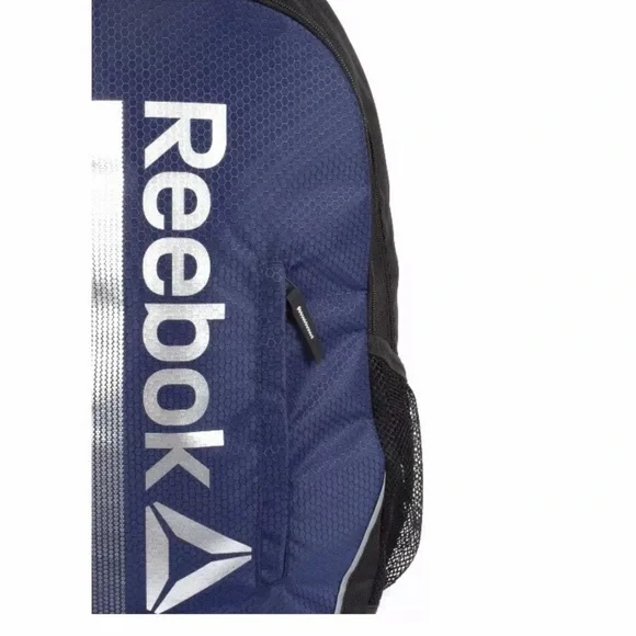 New Reebok Trainer Backpack Confort Straps and Water Resistant 24L Navy Color - Picture 2 of 6